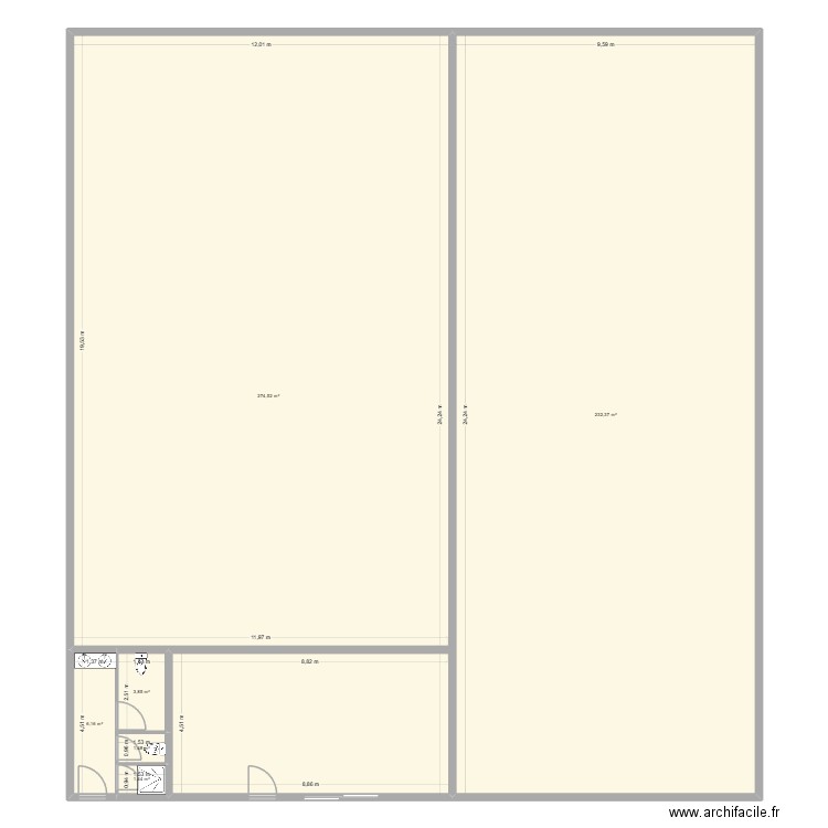 ecurie. Plan de 6 pièces et 520 m2