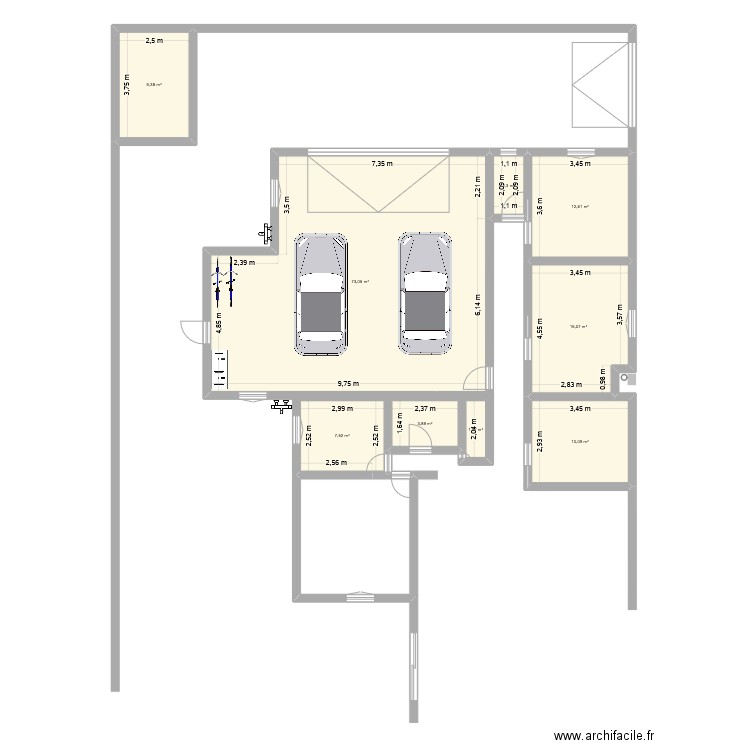 extension 2. Plan de 9 pièces et 135 m2