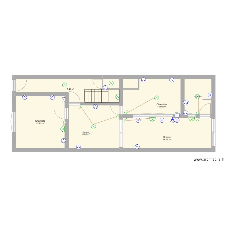 RDC. Plan de 7 pièces et 66 m2