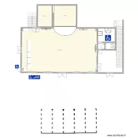 Proudhon en pot avec public 24 mange debout