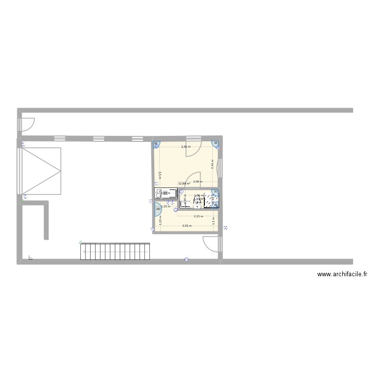 Christiane garage. Plan de 2 pièces et 15 m2