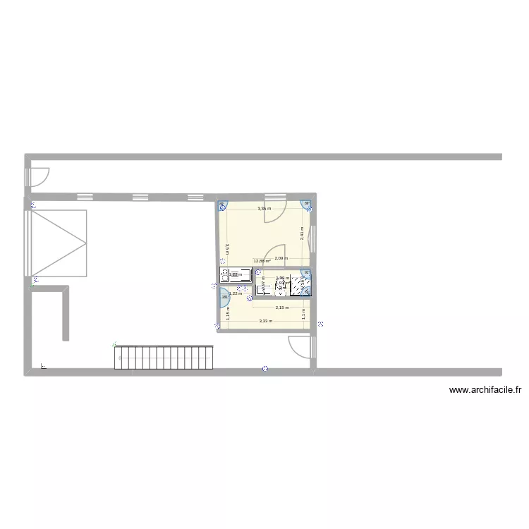 Christiane garage. Plan de 2 pièces et 15 m²