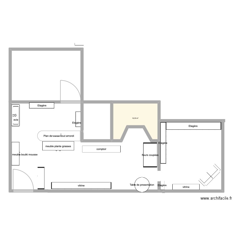 Boutique. Plan de 1 pièce et 12 m2