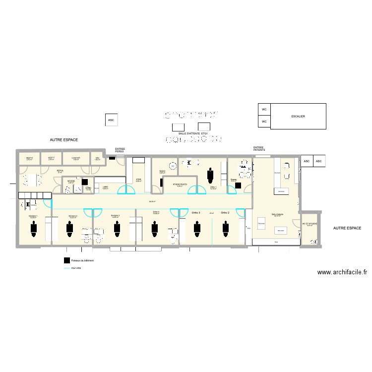 RD CLINIC vitre fenetre. Plan de 21 pièces et 243 m2