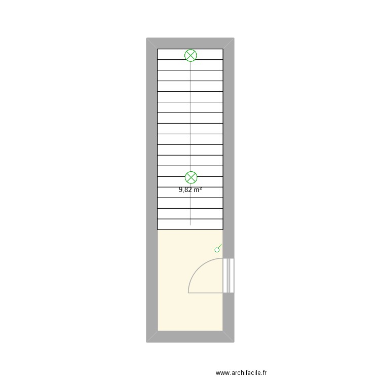 RDC. Plan de 1 pièce et 10 m2