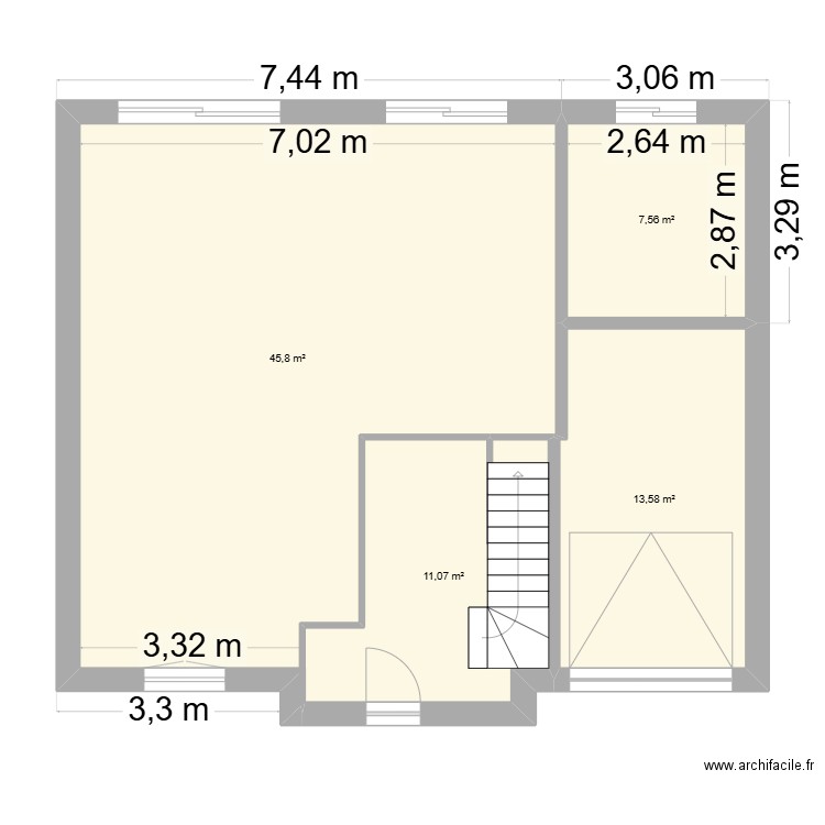 modela c tepac. Plan de 15 pièces et 156 m2