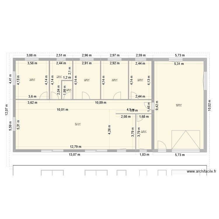 Maison ossature Bois toit plat. Plan de 9 pièces et 185 m2
