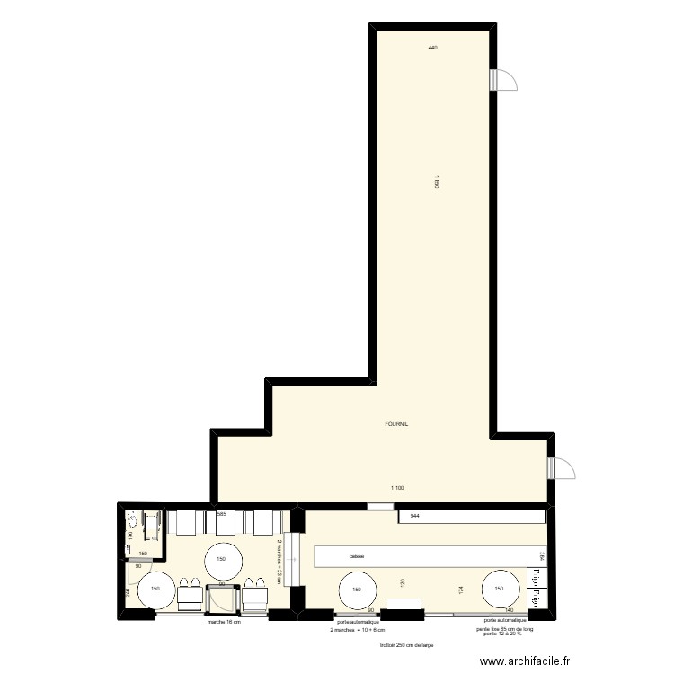 Fée baguette. Plan de 4 pièces et 173 m2