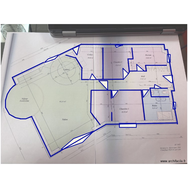 MAISON ESQUELBECQ. Plan de 21 pièces et 602 m2