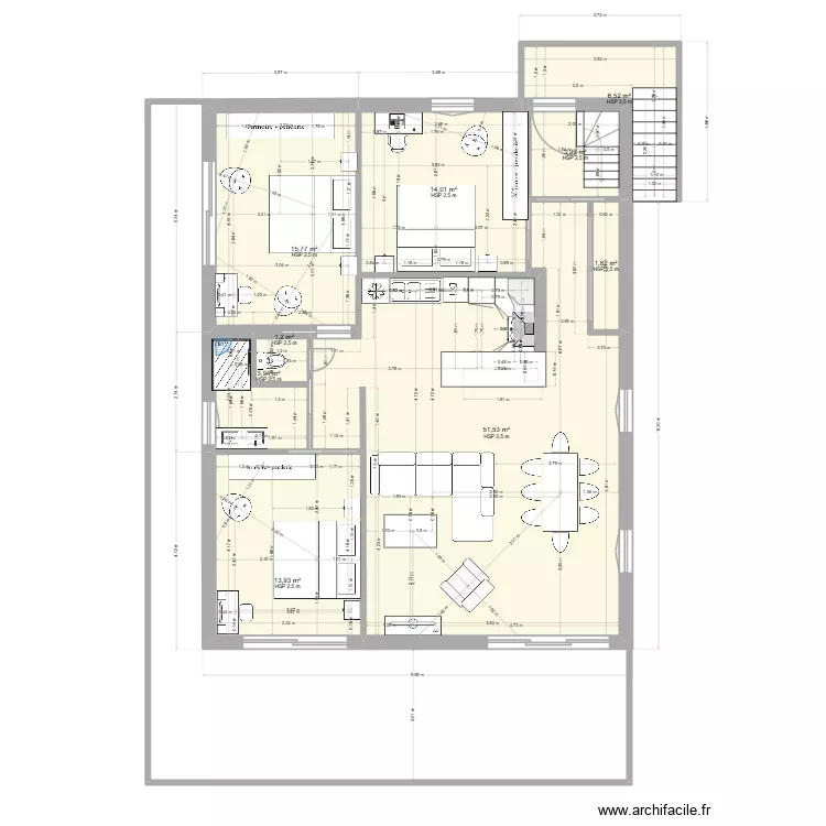etage1. Plan de 9  et 113 m²