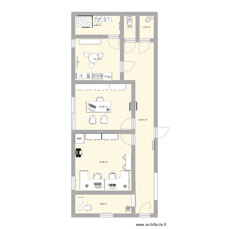 Plan modifié 1er essai. Plan de 8 pièces et 75 m2