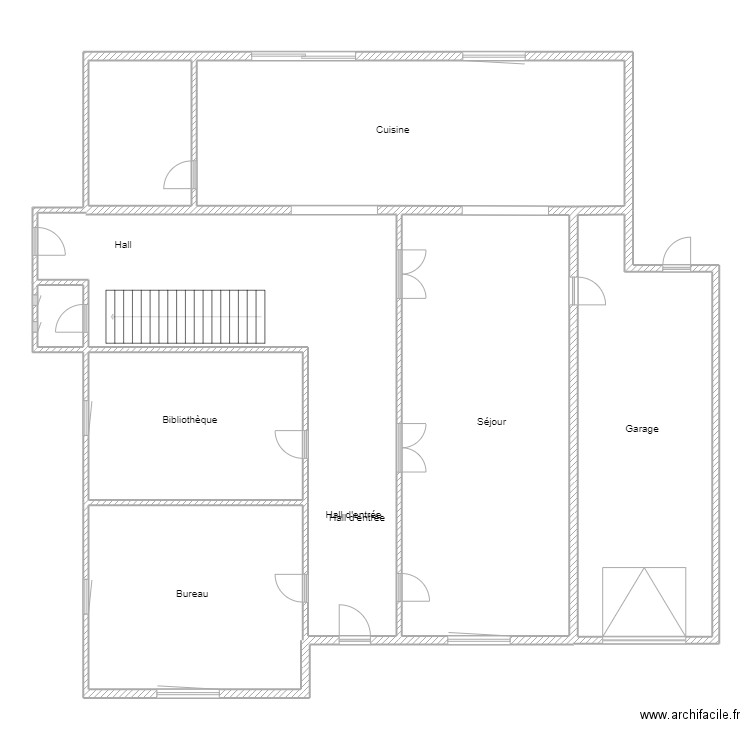 Lys. Plan de 8 pièces et 286 m2