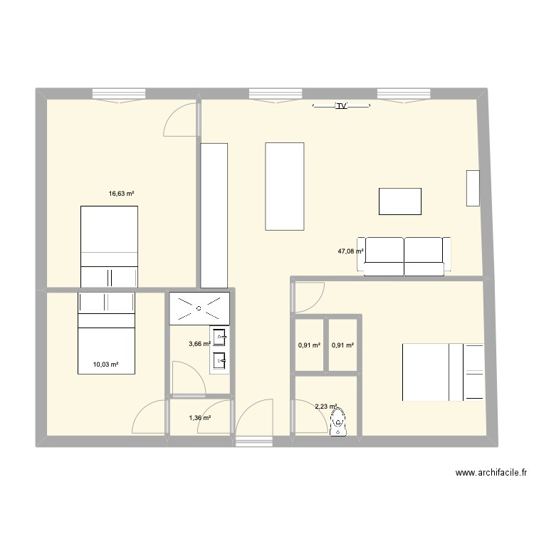 Chloé 1er. Plan de 8 pièces et 83 m2