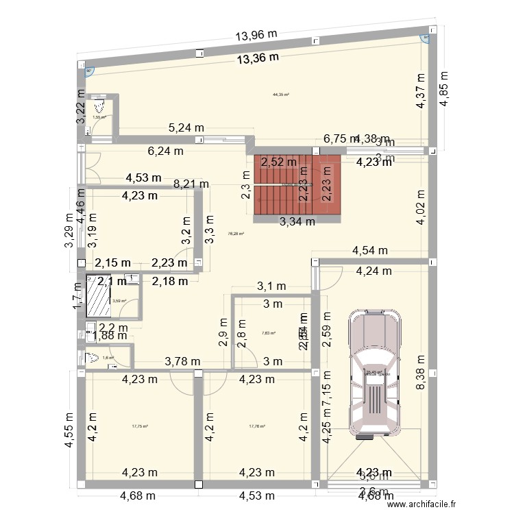 MAISON. Plan de 9 pièces et 206 m2
