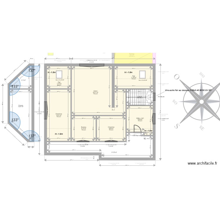 ML24007748 . Plan de 25 pièces et 403 m2