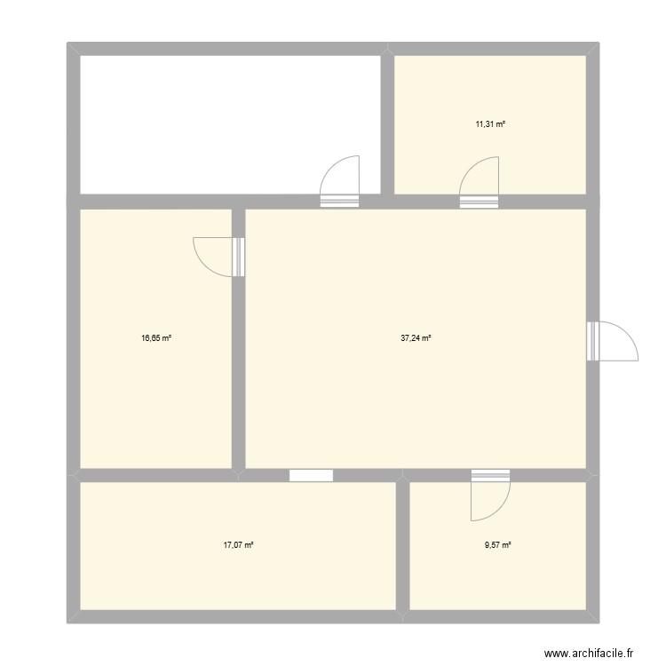 Vlad Mathis. Plan de 5 pièces et 92 m2
