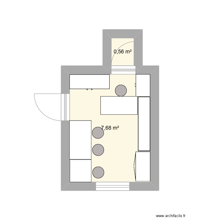 Stage. Plan de 2 pièces et 8 m2