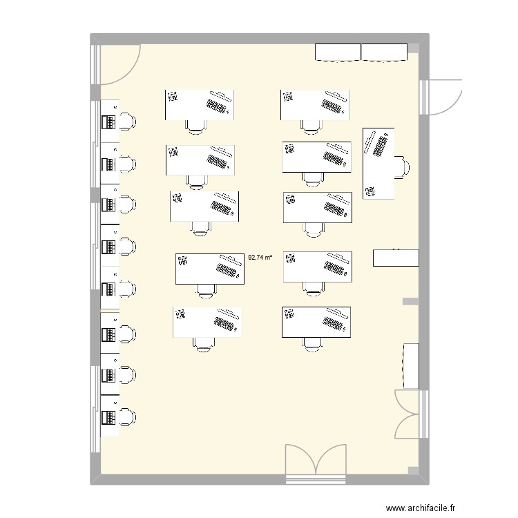 Plan de la classe. Plan de 1 pièce et 93 m2
