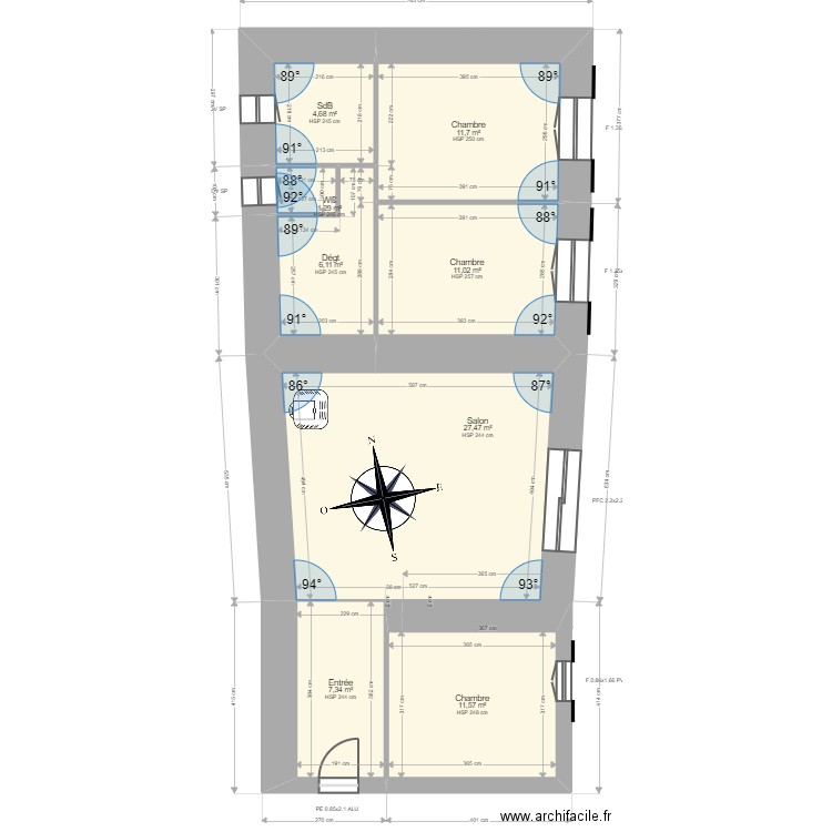 CORVELLEC. Plan de 8 pièces et 81 m2