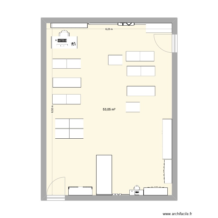 classe. Plan de 1 pièce et 53 m2