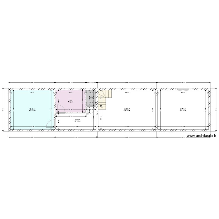 F_batiment_2025-04_cpl. Plan de 6 pièces et 81 m2