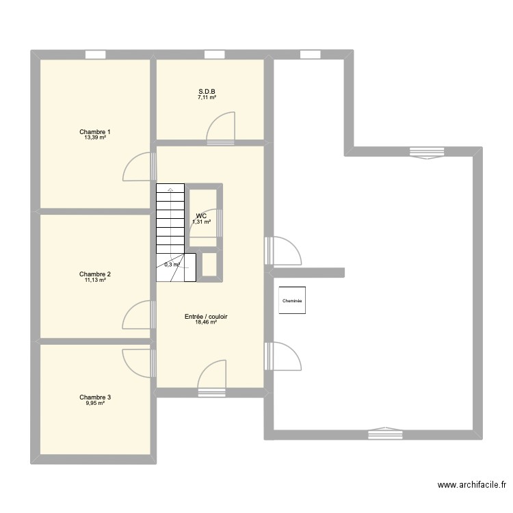 RDC. Plan de 7 pièces et 64 m2