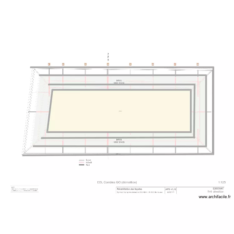 Combles avec pannes. Plan de 1 et 313 m² Combles avec pannes. Plan de 1 et 313 m²