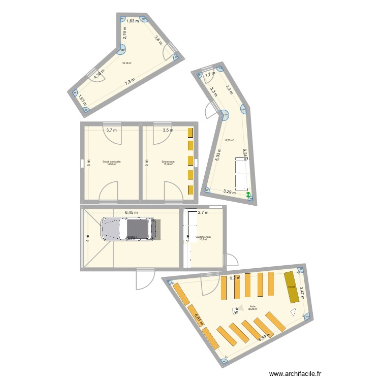 Aula. Plan de 0 pièce et 0 m2
