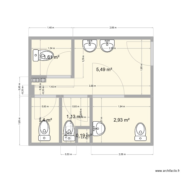Lorient - Sanitaire existant. Plan de 6 pièces et 13 m2
