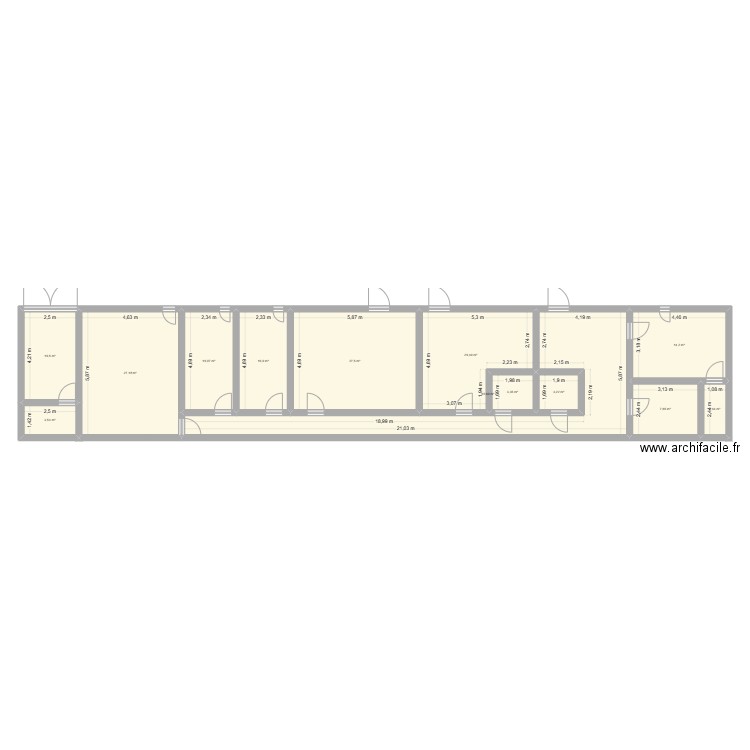 Bureau EP. Plan de 13 pièces et 178 m2