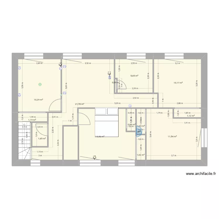 rillieux &eacute;tage. Plan de 13 pièces et 81 m²