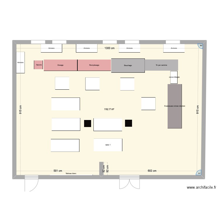 PLATEAU E102. Plan de 1 pièce et 118 m2