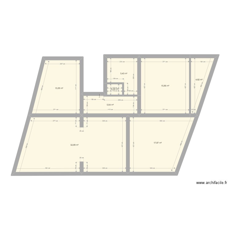 St-SERVAIS. Plan de 8 pièces et 97 m2