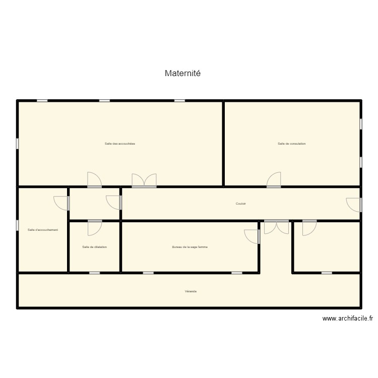 Maternité. Plan de 9 pièces et 229 m2