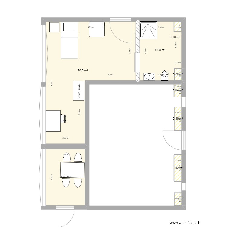 Bloc infirmerie. Plan de 9 pièces et 35 m2