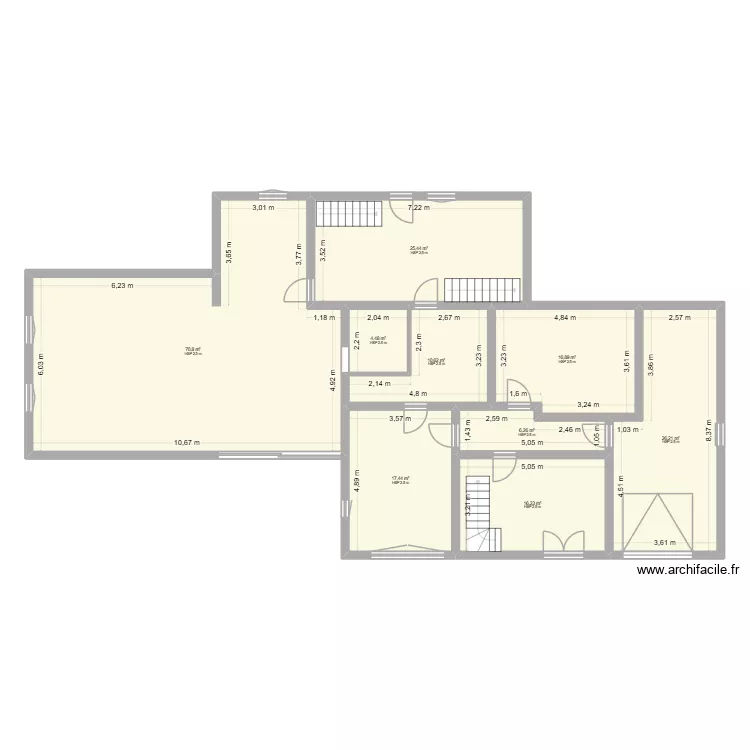 sous sol. Plan de 9  et 194 m²