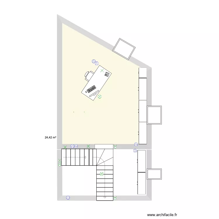 Bureau. Plan de 1 et 24 m² Bureau. Plan de 1 et 24 m²