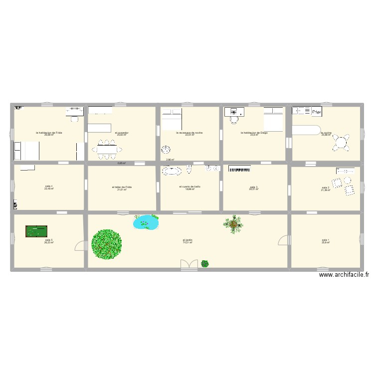 espagnol. Plan de 15 pièces et 360 m2