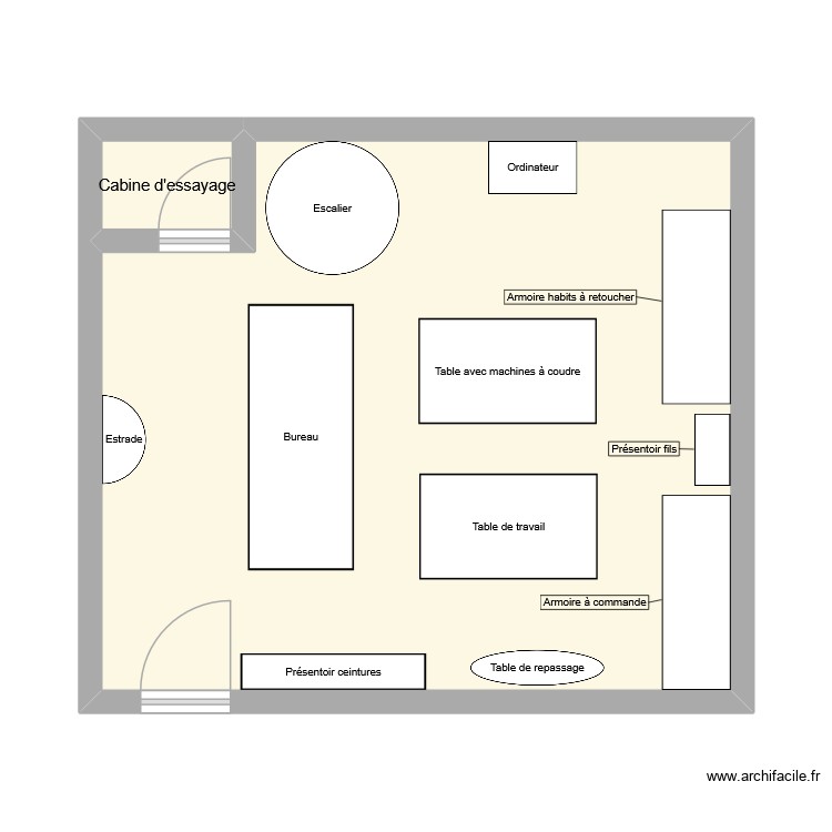 Couture. Plan de 0 pièce et 0 m2