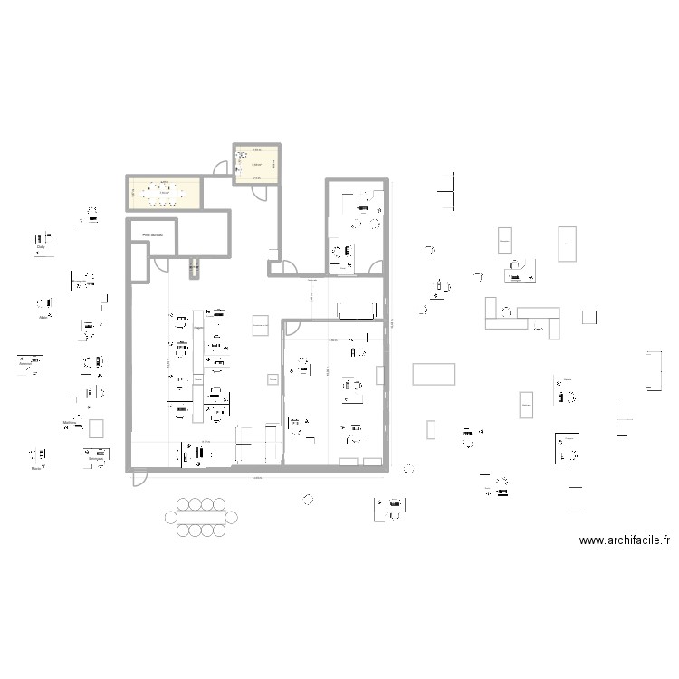Bureau 5ieme 13. Plan de 3 pièces et 14 m2