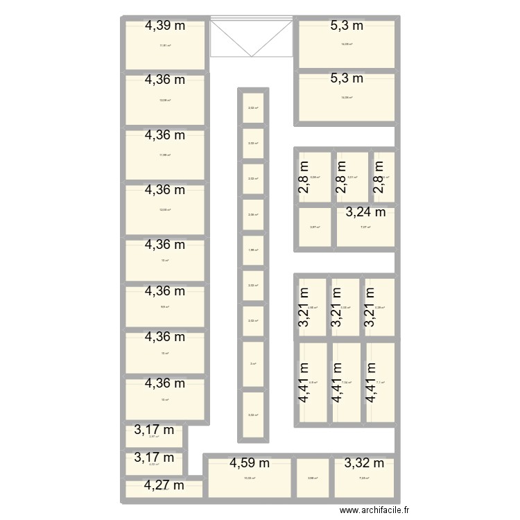 400m2. Plan de 36 pièces et 231 m2