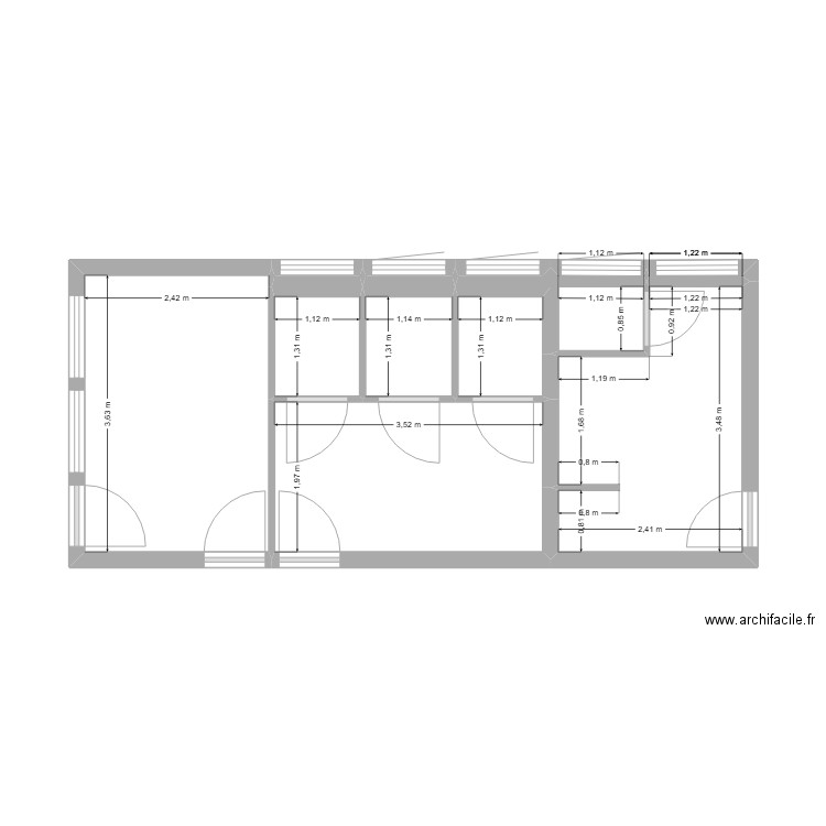 Sanitaires Bureaux. Plan de 10 pièces et 27 m2