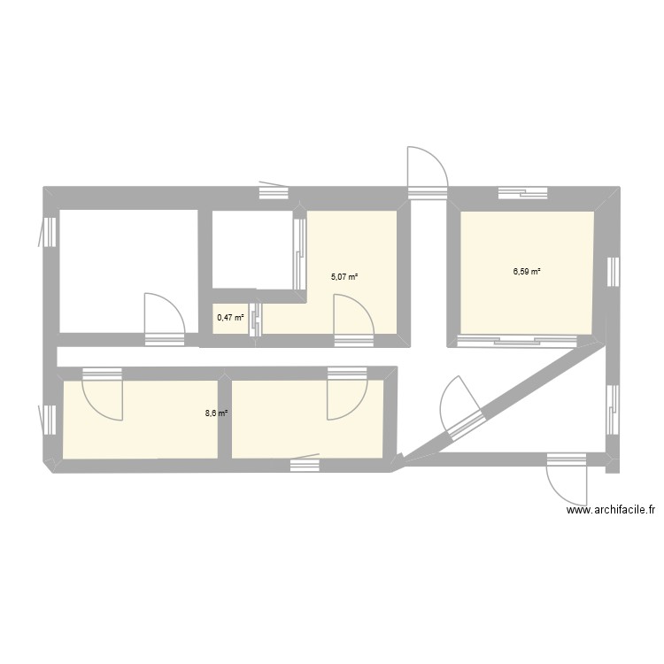 sage. Plan de 4 pièces et 21 m2
