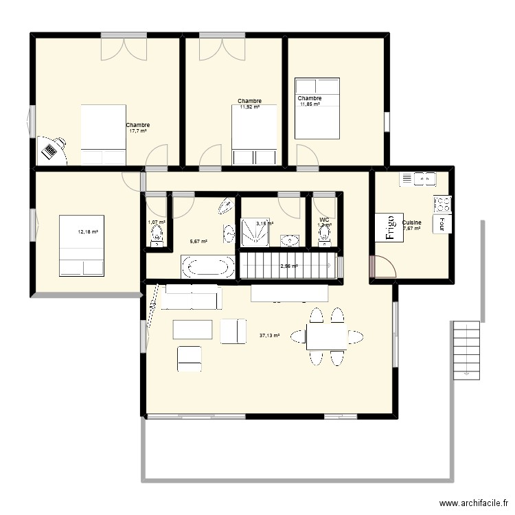maison parents. Plan de 11 pièces et 112 m2