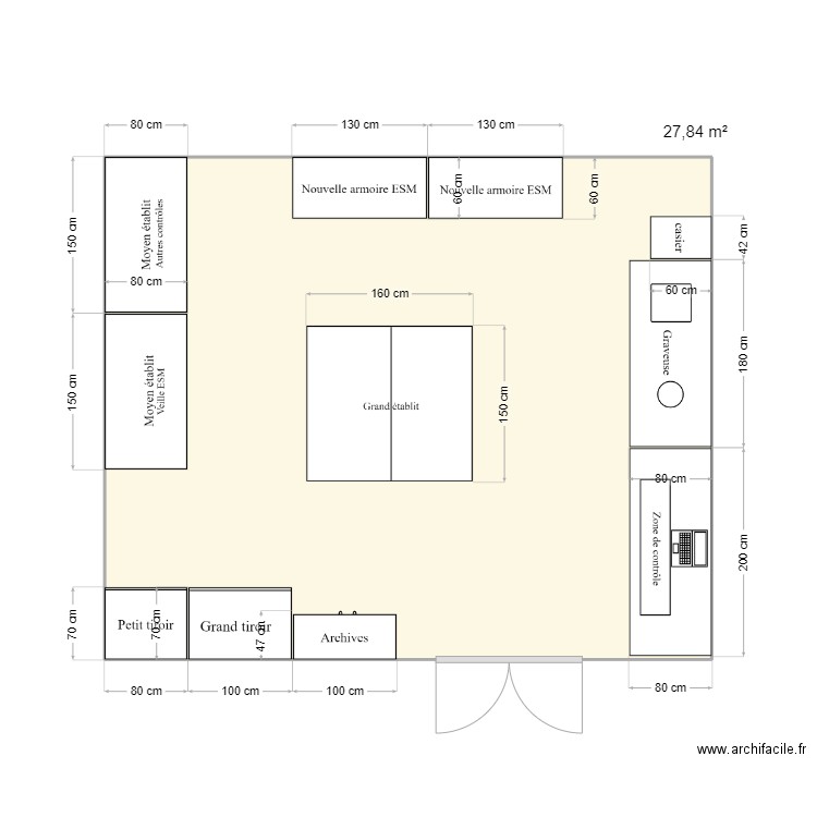 Métrologie. Plan de 1 pièce et 28 m2