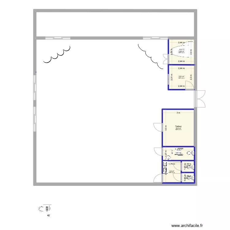 salle r&eacute;p&eacute;tition  vers avril 25 avec studio. Plan de 