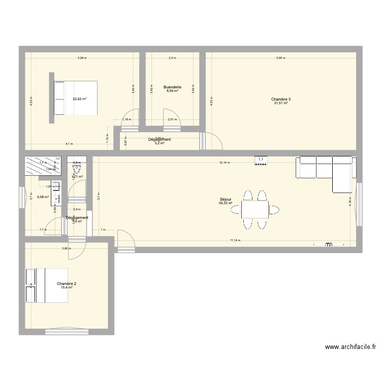 Maison Laurine. Plan de 9 pièces et 141 m2