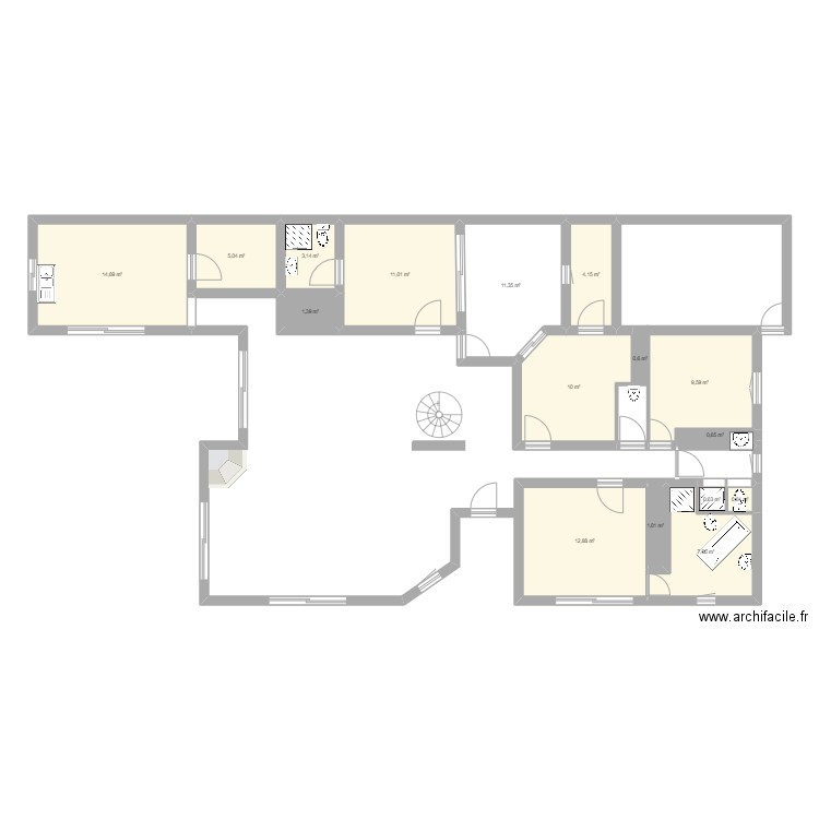 La Rochelle. Plan de 16 pièces et 94 m2
