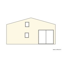 Façade de la maison sur le côté