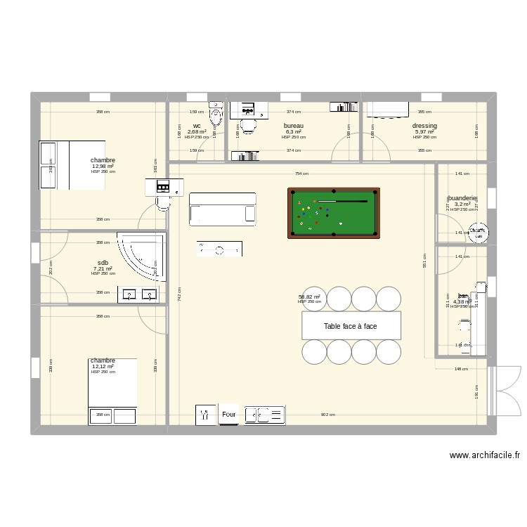 plan de lounna r. Plan de 9 pièces et 114 m2